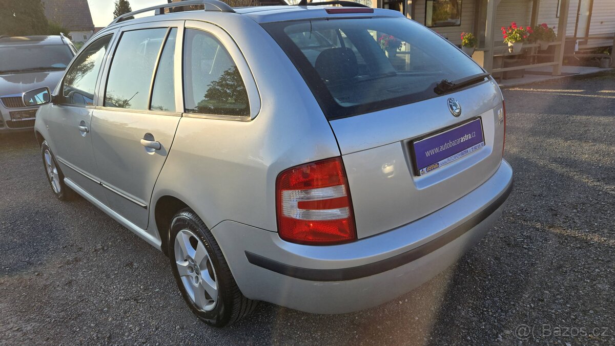 ŠKODA FABIA KOMBI 1.4 16V AMBIENTE 1MAJITEL - 6
