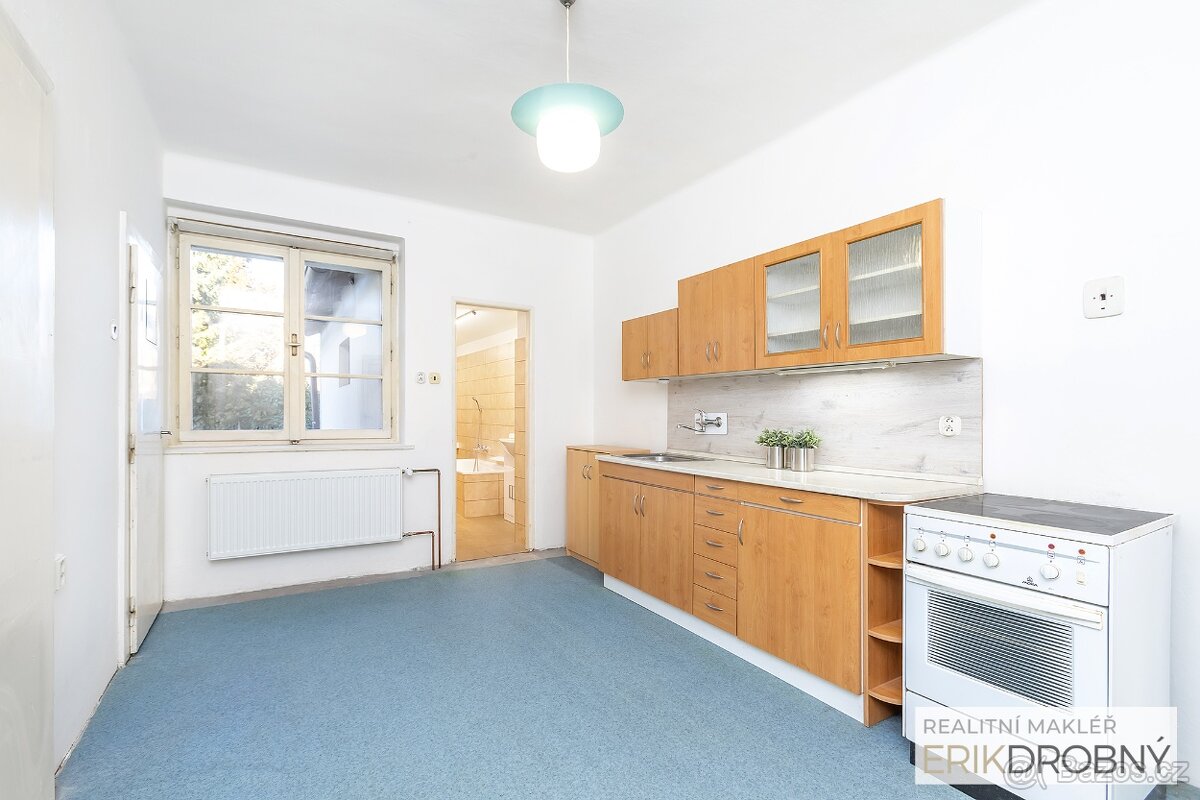 Prodej rodinného domu 5+1, 174 m², pozemek 476 m², Pardubice - 6