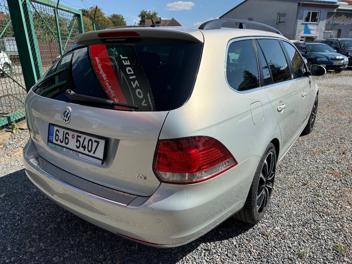 Volkswagen Golf VI 1.6 TDI DSG combi - 6