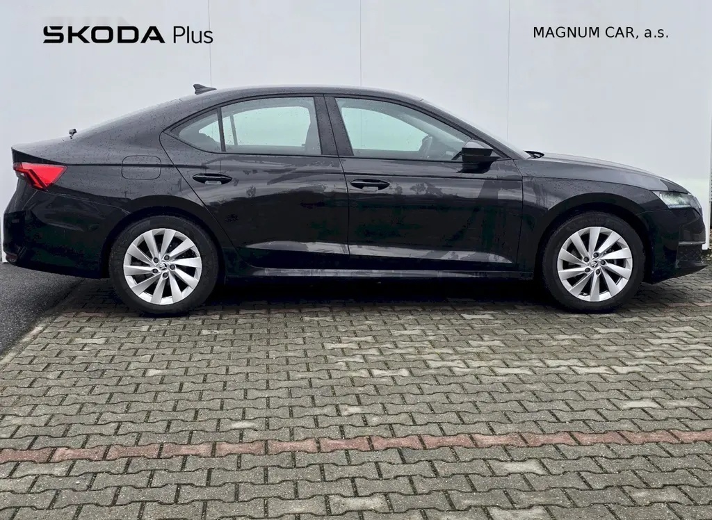 Škoda Octavia, SELECTION 1,5 TSi / 110 kW - 6