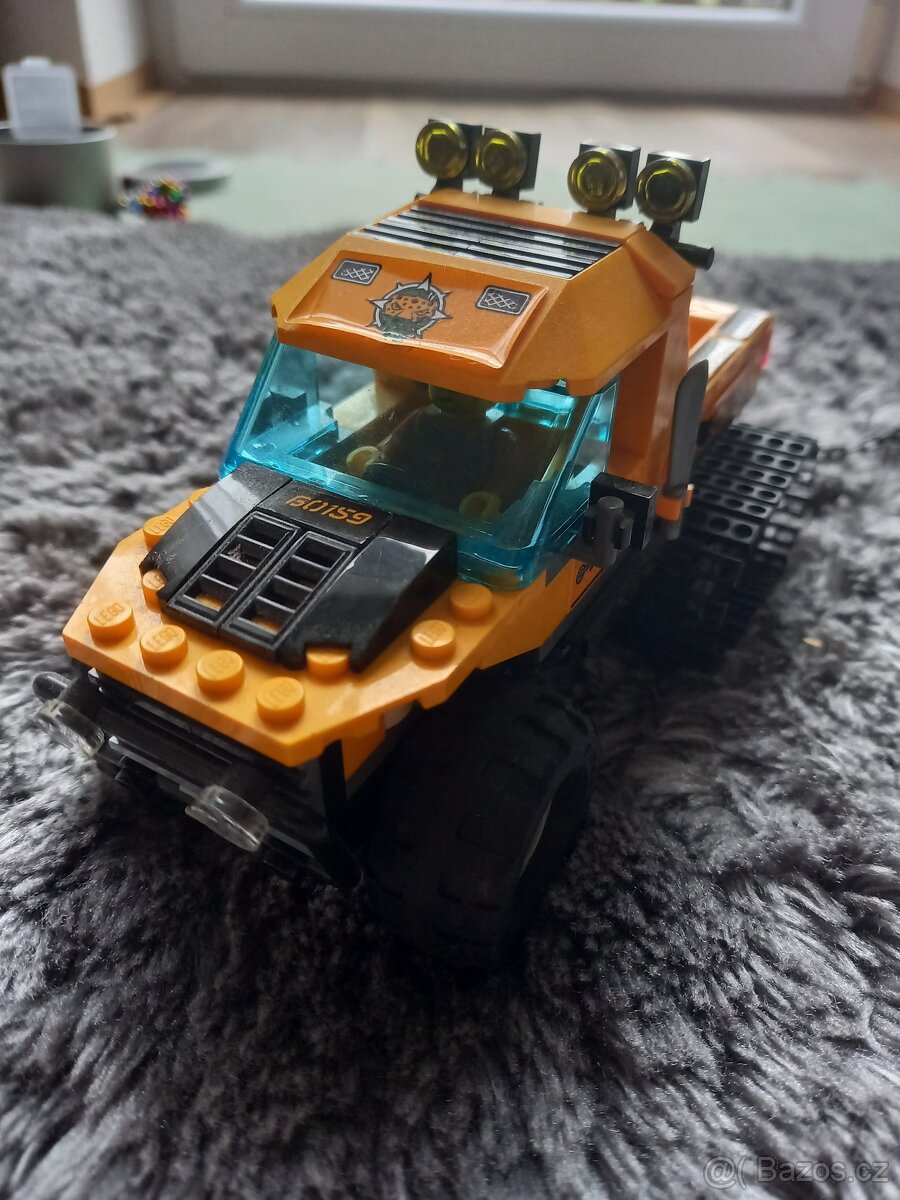 Obrněný transportér do džungle - Lego 60159 - 6