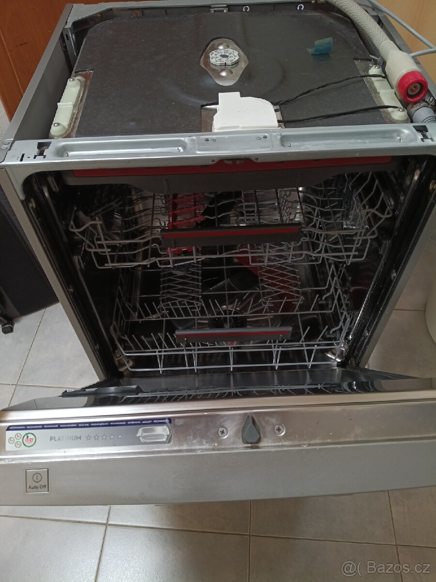 Myčka AEG - 6