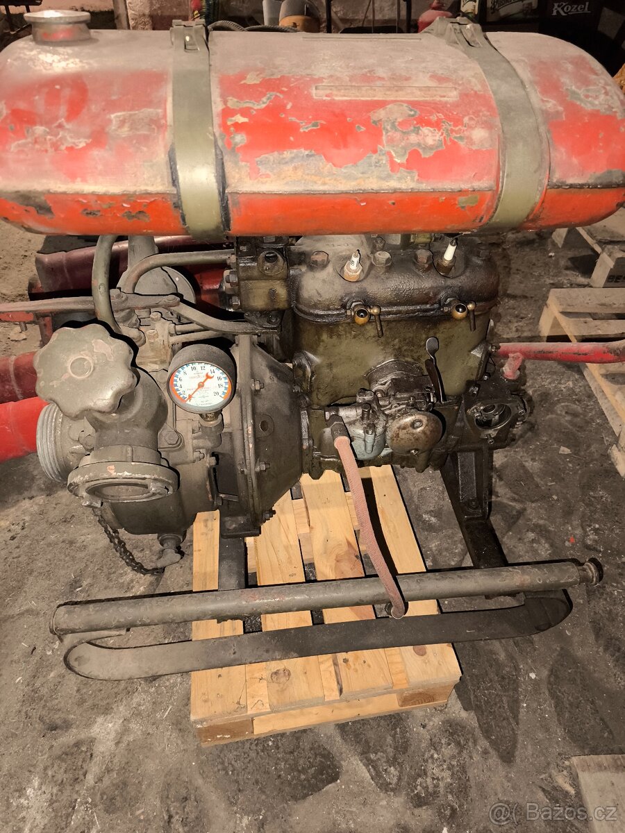 Hasičská stříkačka PS8 - 6