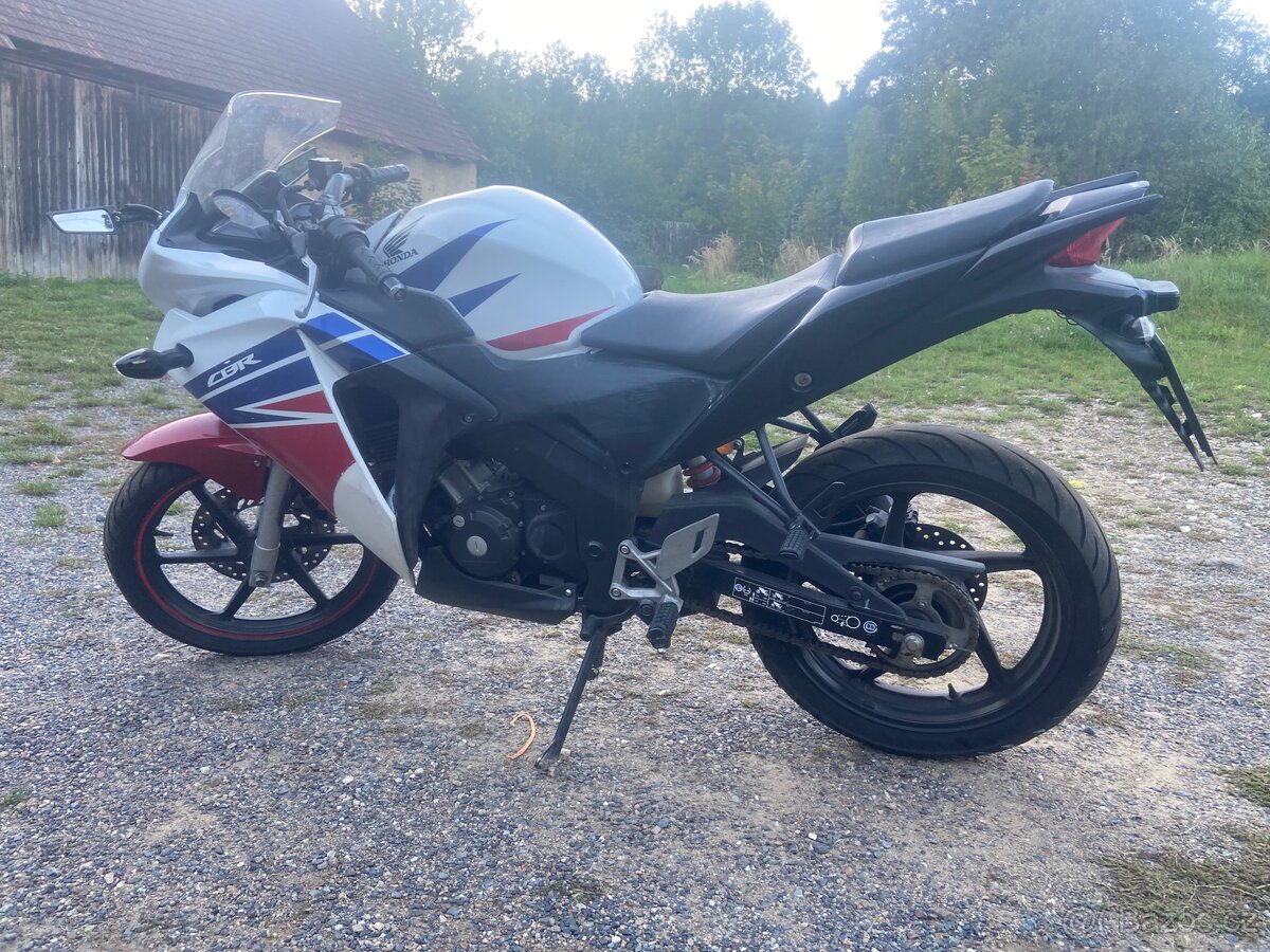 Cbr 125 2015 - 6