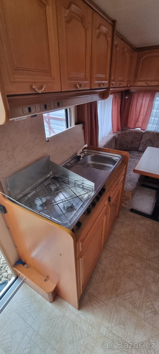 Hobby prestige obytný přívěs karavan zimní paket - 6