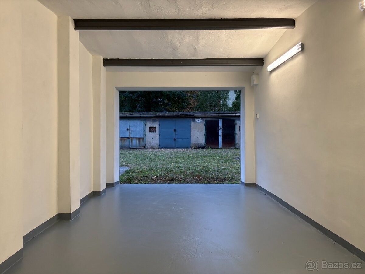 Pronájem nadstandardně velké garáže – Moravská Ostrava, ul. - 6