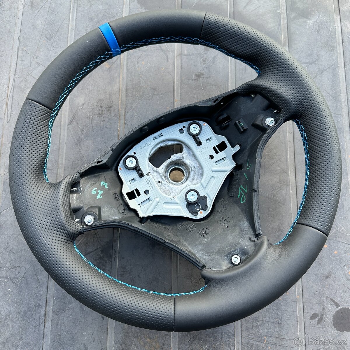 Bmw E87,E90,E91,E92 nový kožený volant - 6