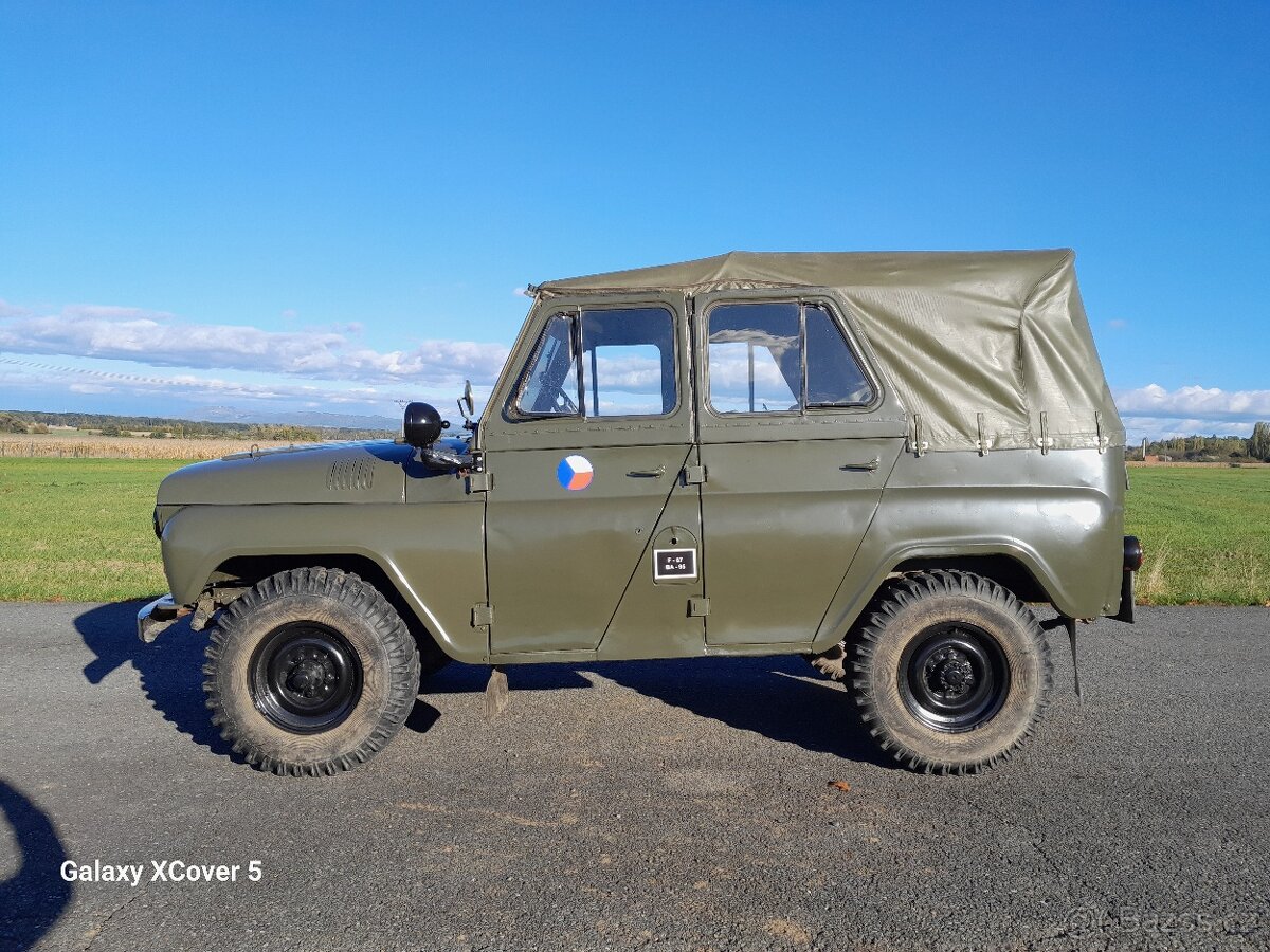 Uaz 469 - 6