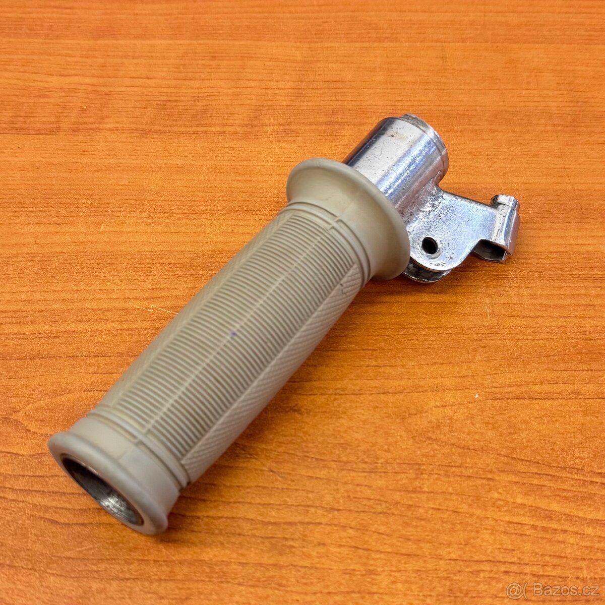 Stadion , Jawetta - rukojeť řazení - 6