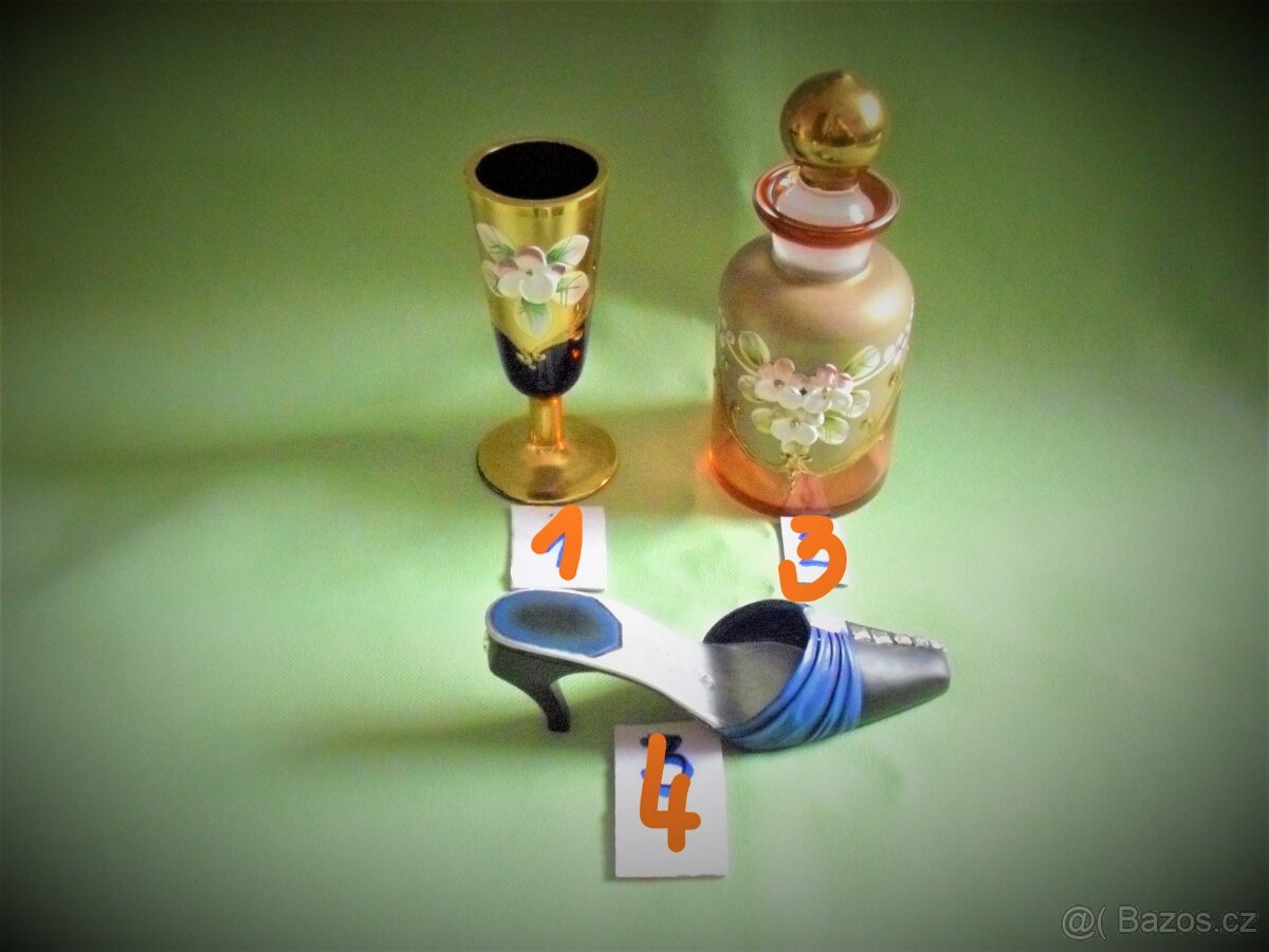 Novoborské sklo a poháry na víno. - 6