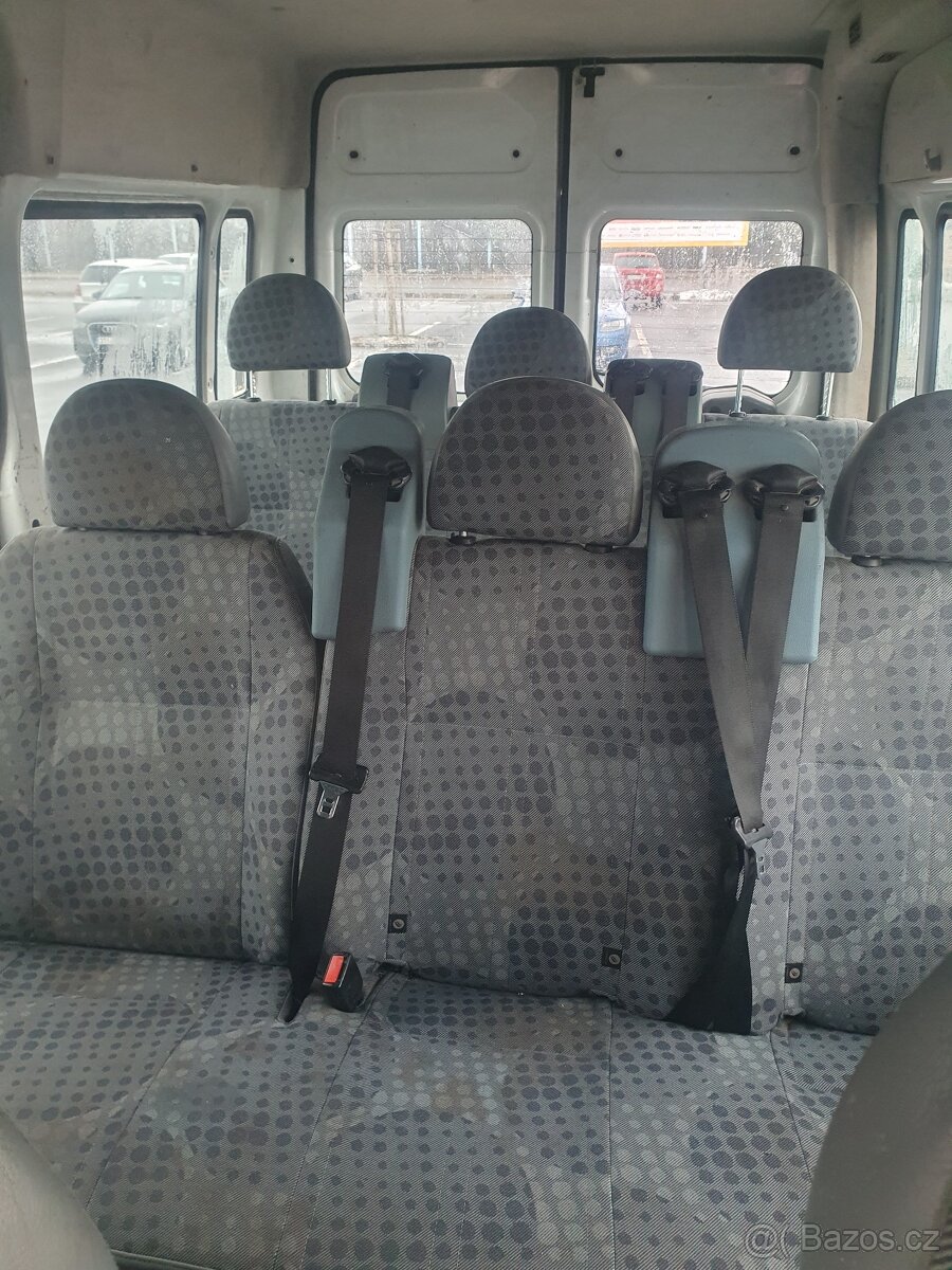 Ford Transit 2.2 2011 9ti místné - 6