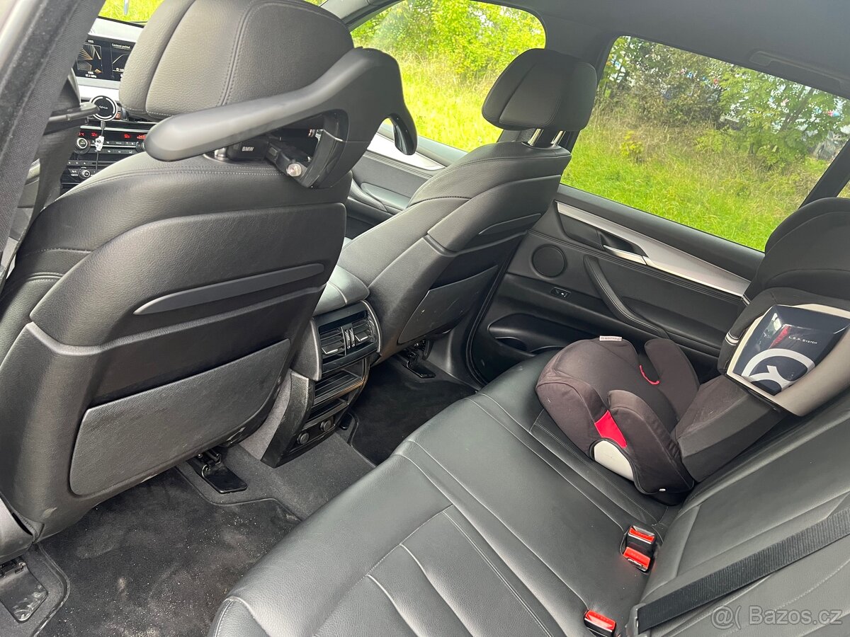 BMW X5 F15 3,0D X Drive - 6