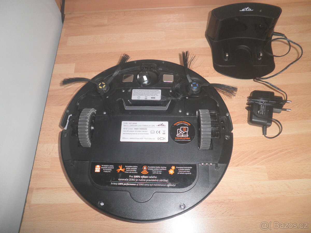 Robotický vysavač Eta - 6