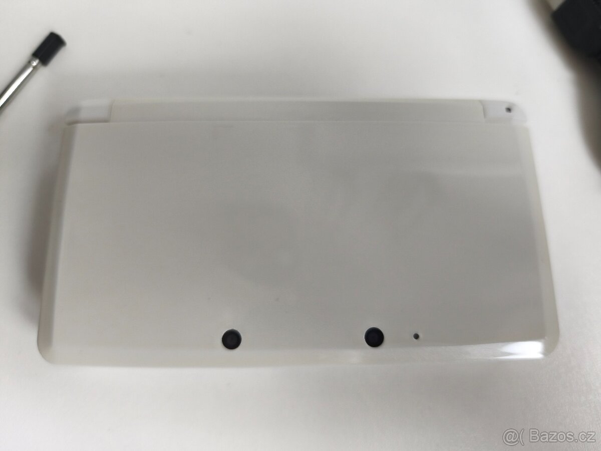 Nintendo 3DS Ice White + homebrew hack a 64GB karta - 6