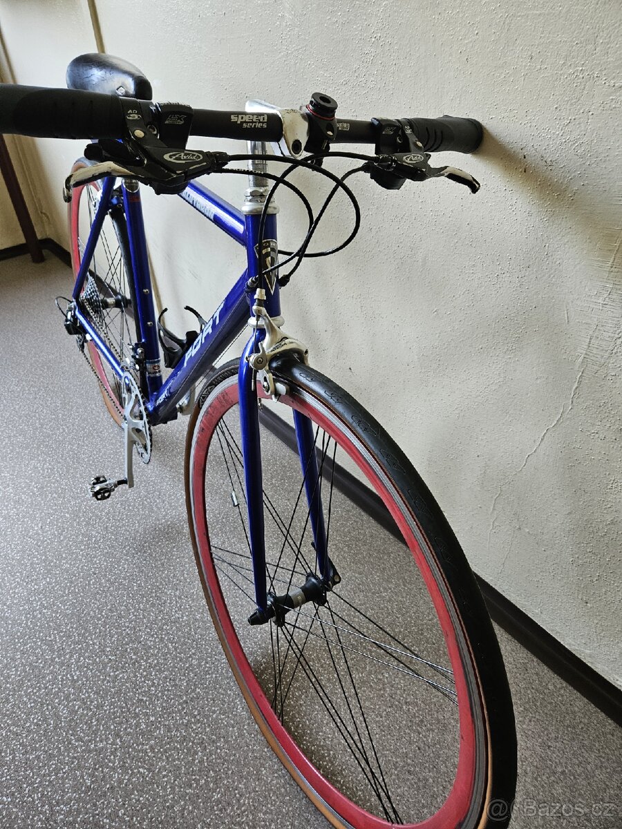 Silniční kolo FORT - 6