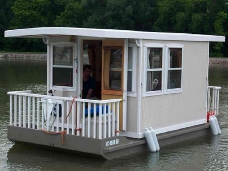 Hausbot, plastové plováky - 6