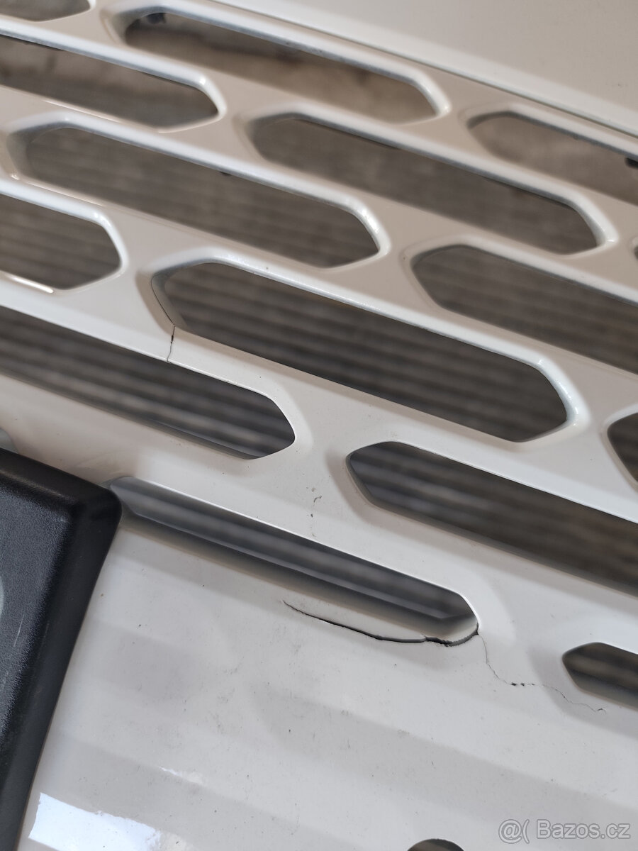 Hyundai Staria přední nárazník a L zrcátko nové. - 6