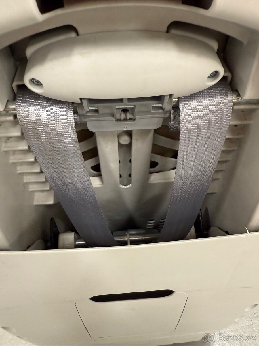 Autosedačka Britax Römer King ll - 6