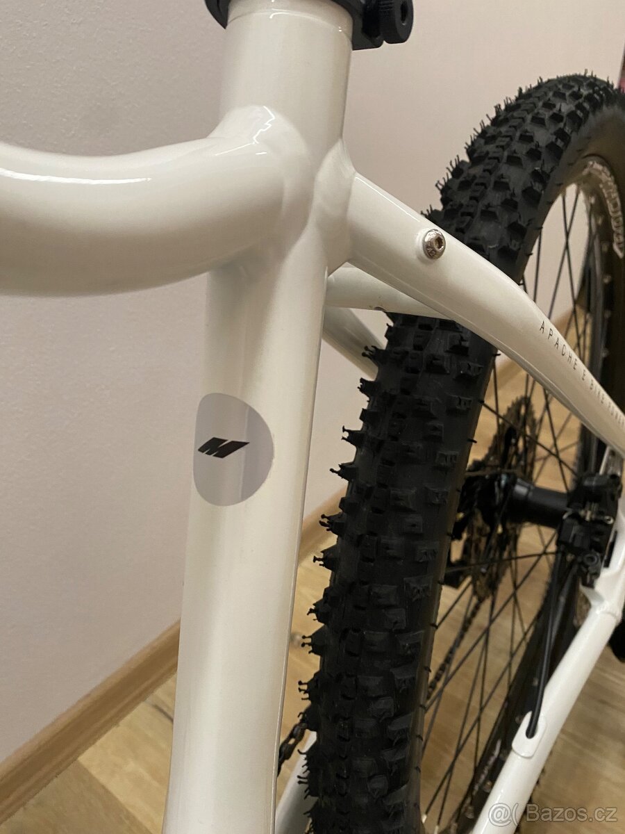 Elektrokolo Apache tanka tate 2025 - 6