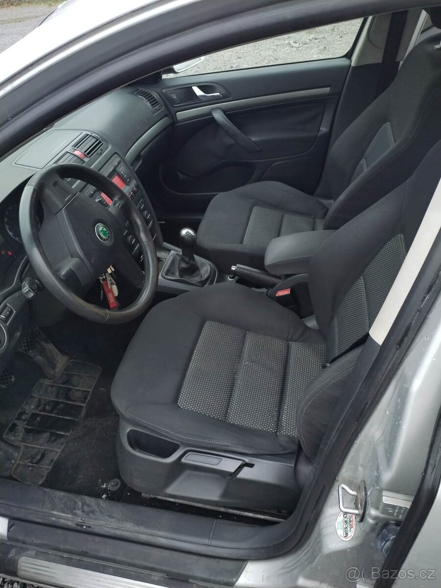 Škoda Octavia 2 2.0tdi 103kw - 6