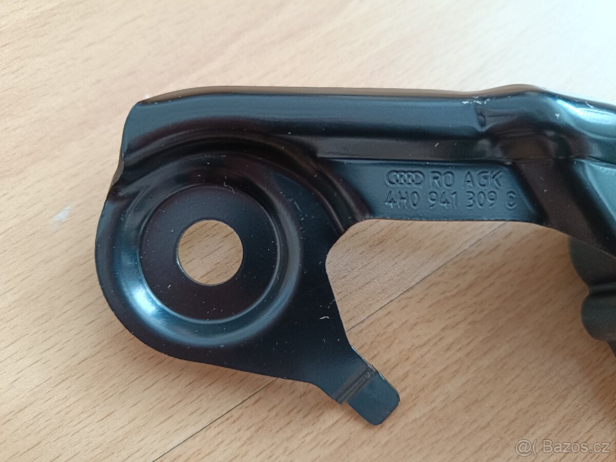 4H0 snímače xenonů a vzduchového podvozku Audi - 6