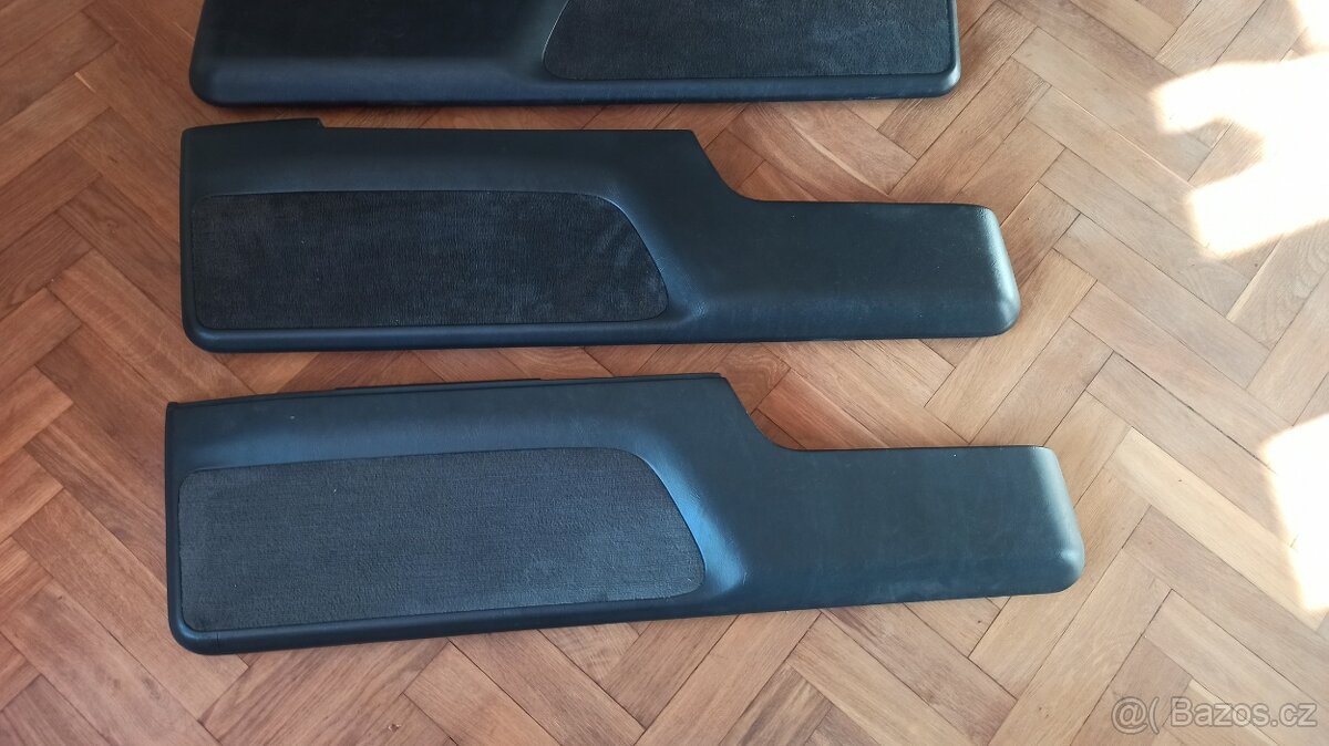 spodní panel dveří bmw e24 - 6