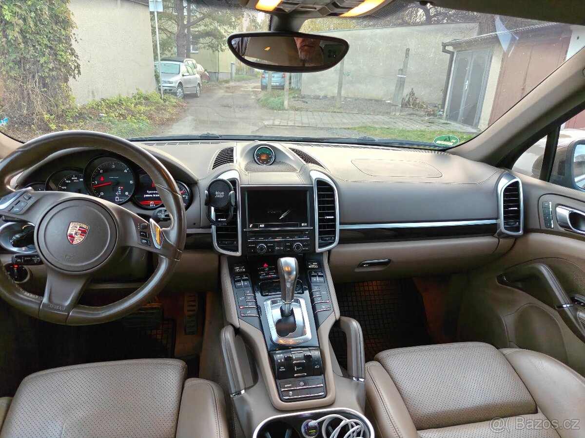 Porsche cayenne - 6