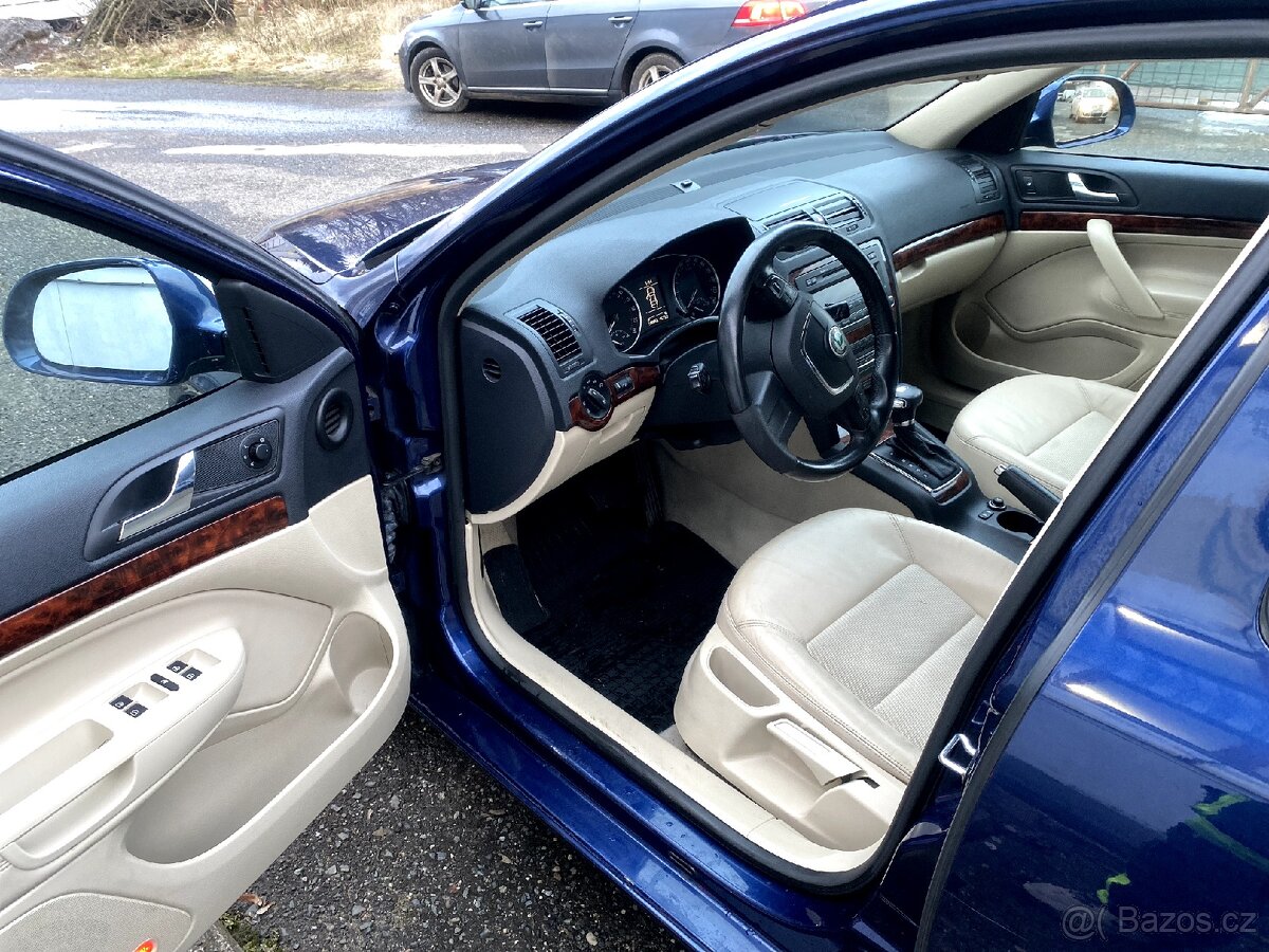 Škoda Octavia II 2.0 TDI DSG - 6