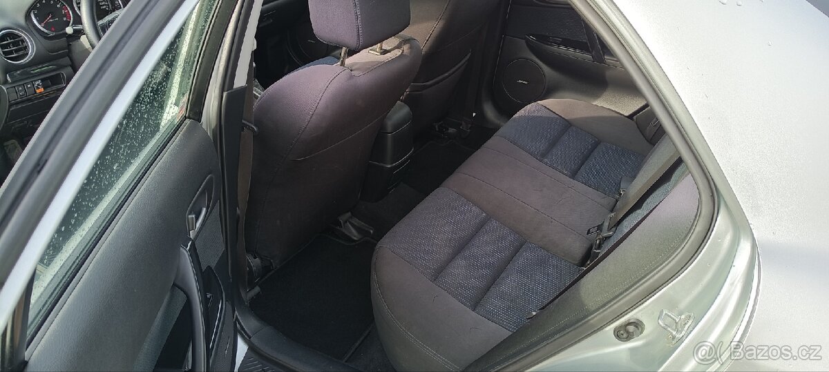 Mazda 6 GG sedan 2007 2.0 benzín - 6