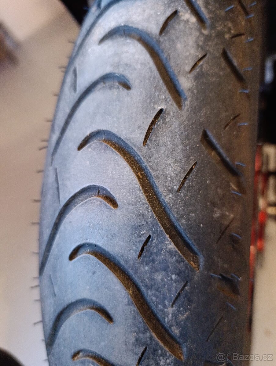 Aprilia SR GT 125 - 6