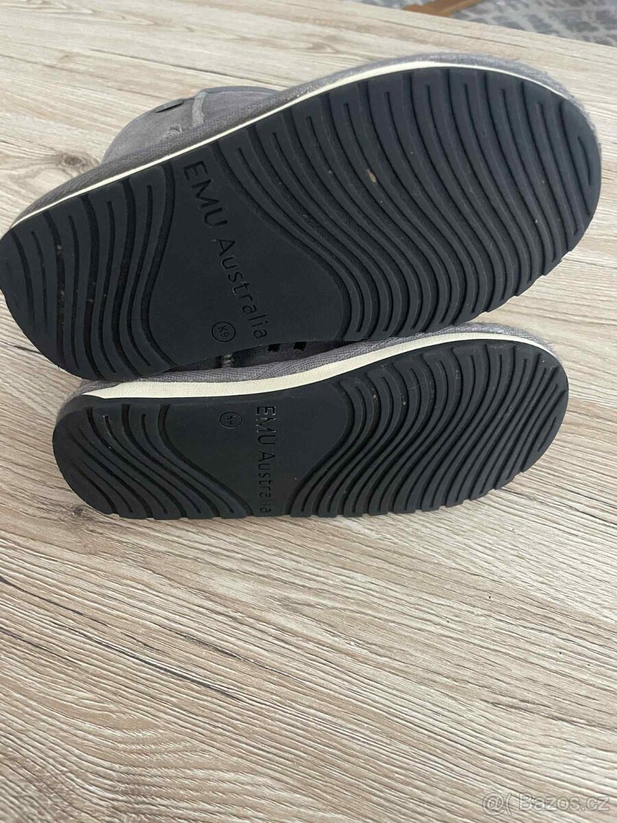 Sněhulky UGG velikost 25 originál - 6