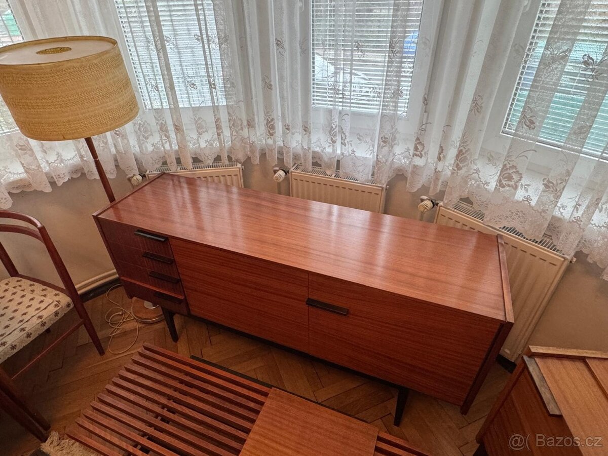 retro nábytek ze 70. let - 6
