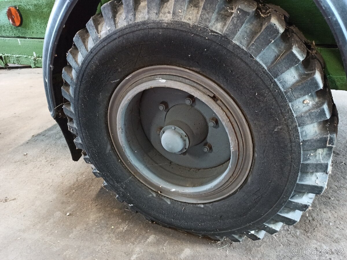 Kára za traktor - 6