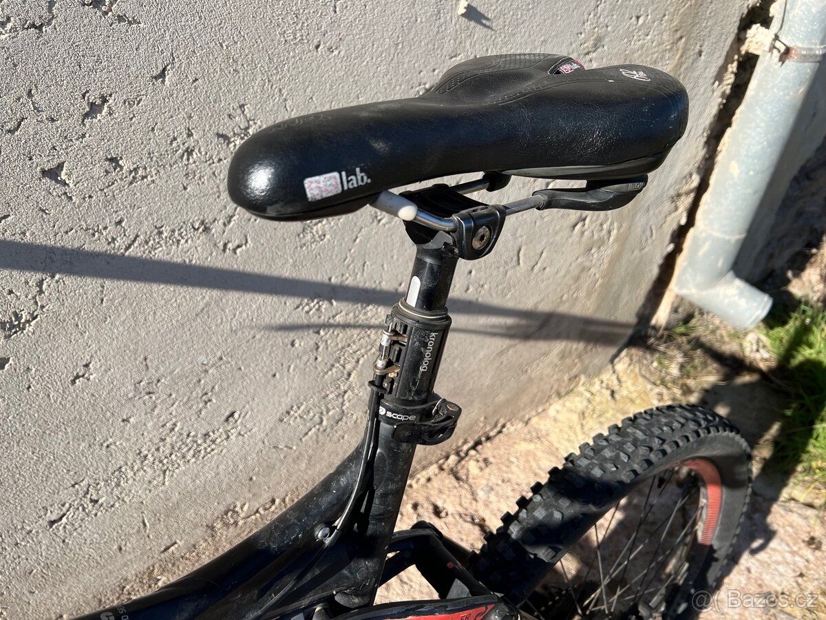 Celoodpruzene horske kolo Cube - 6