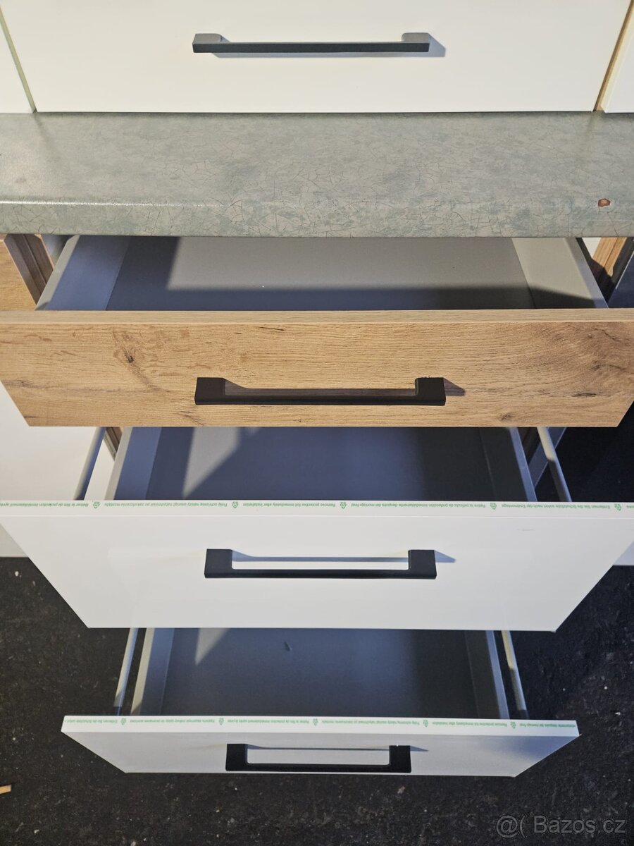 NOVÁ KUCHYNĚ VIGO 220 cm – SKLADEM - 6