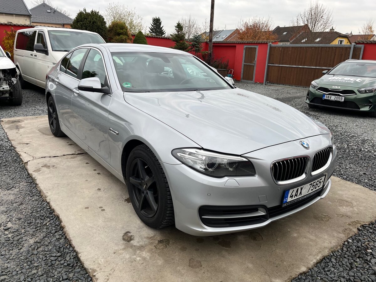 BMW Řada 5, 520i 135kw - 6