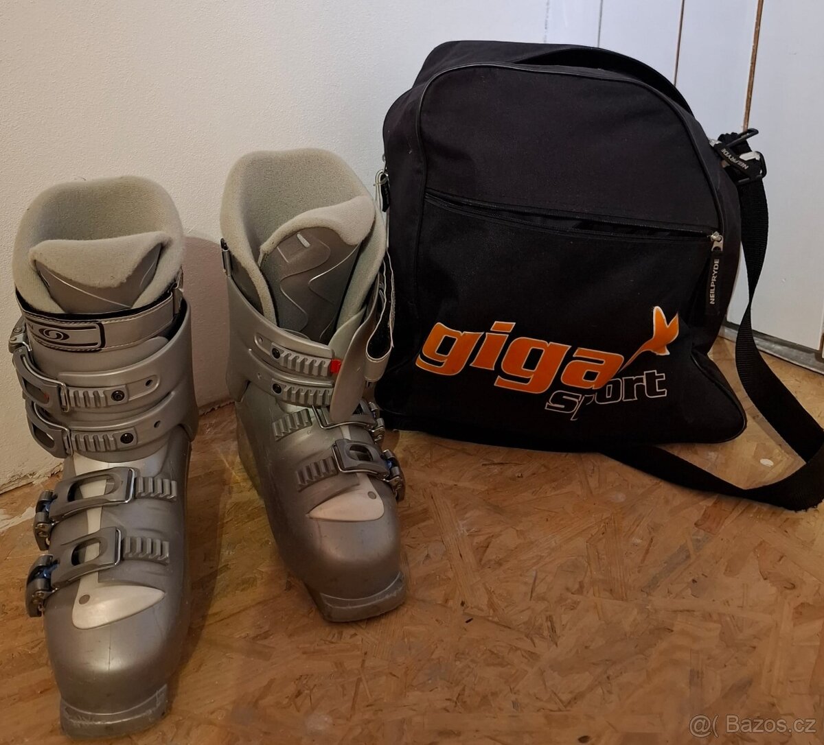 Lyže, lyžáky, helma a brýle, Dámské. - 6