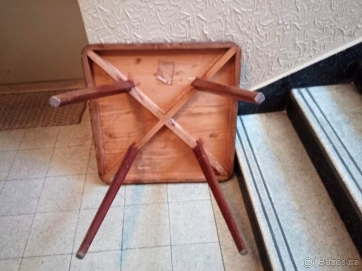 Starožitný stolek k renovaci - 6