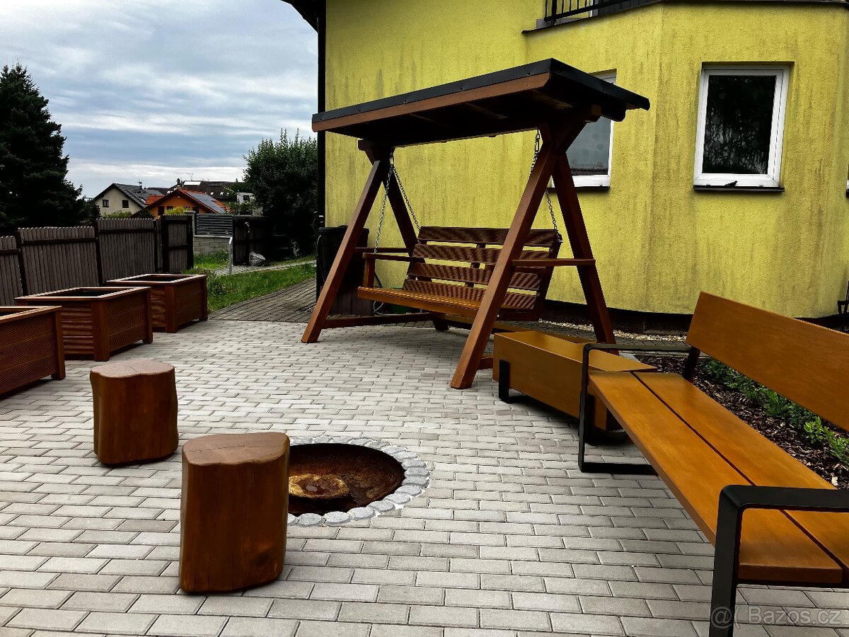 Zahradní dřevěná houpačka - 6