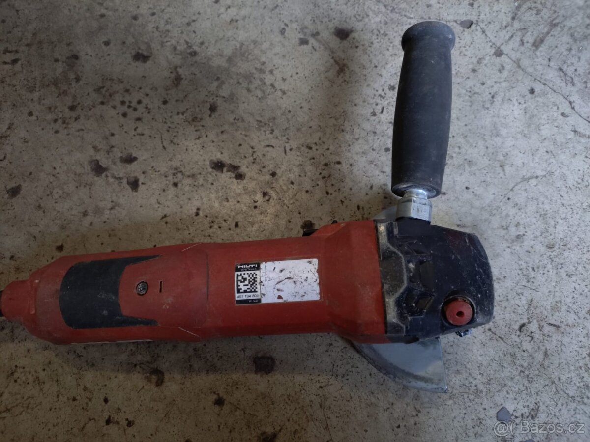 HILTI úhlová bruska - 6