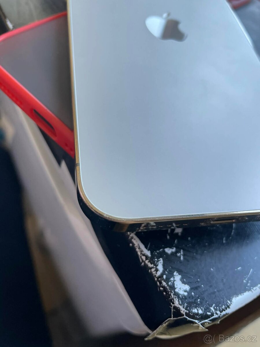 iPhone 12 Pro Max - 6