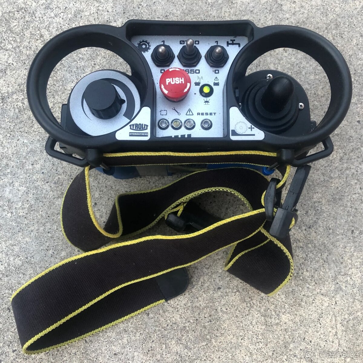 Stěnová pila TYROLIT WSE 811, řez 335 mm, 11 kW - 6