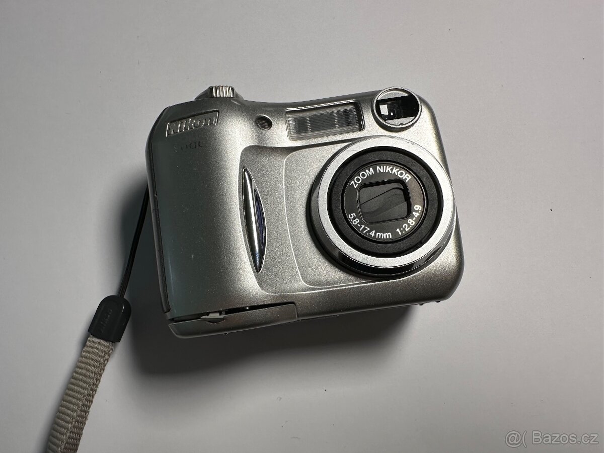 Nikon Coolpix 3100 Retro - 6