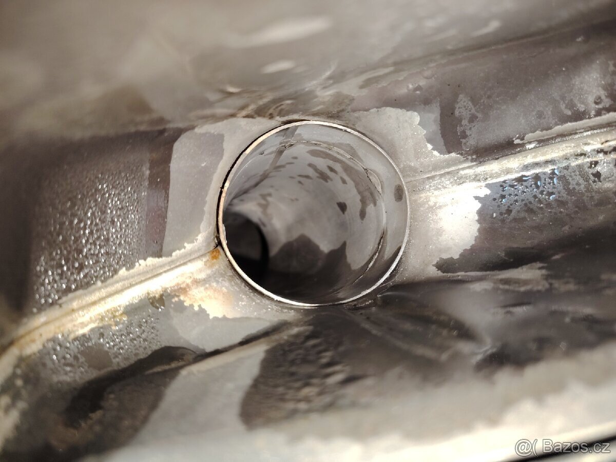 Prodám Porsche Cayenne 3.0 TDI 180kw Dovoz D - 6