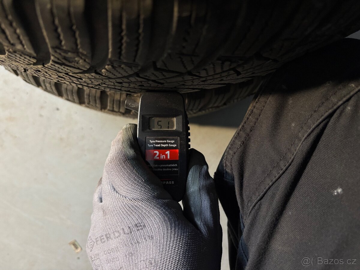 Zimní pneu Continental + Goodyear 205/55R16 - 6