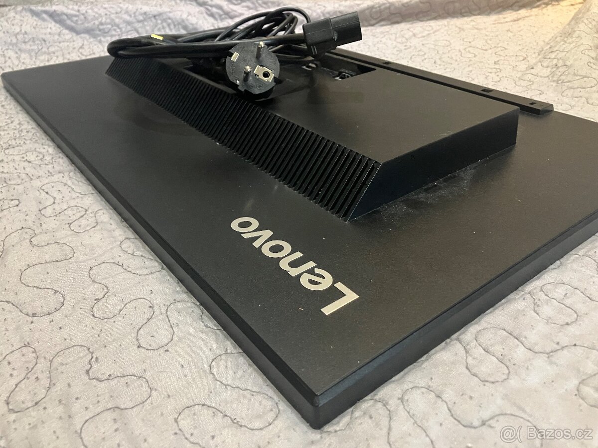 Lenovo ThinkVision P24q-10 QuadHD - 6