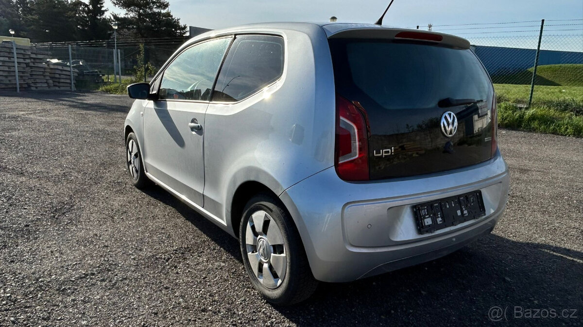 Volkswagen up 1.0 MPI 2012 manuál - 6