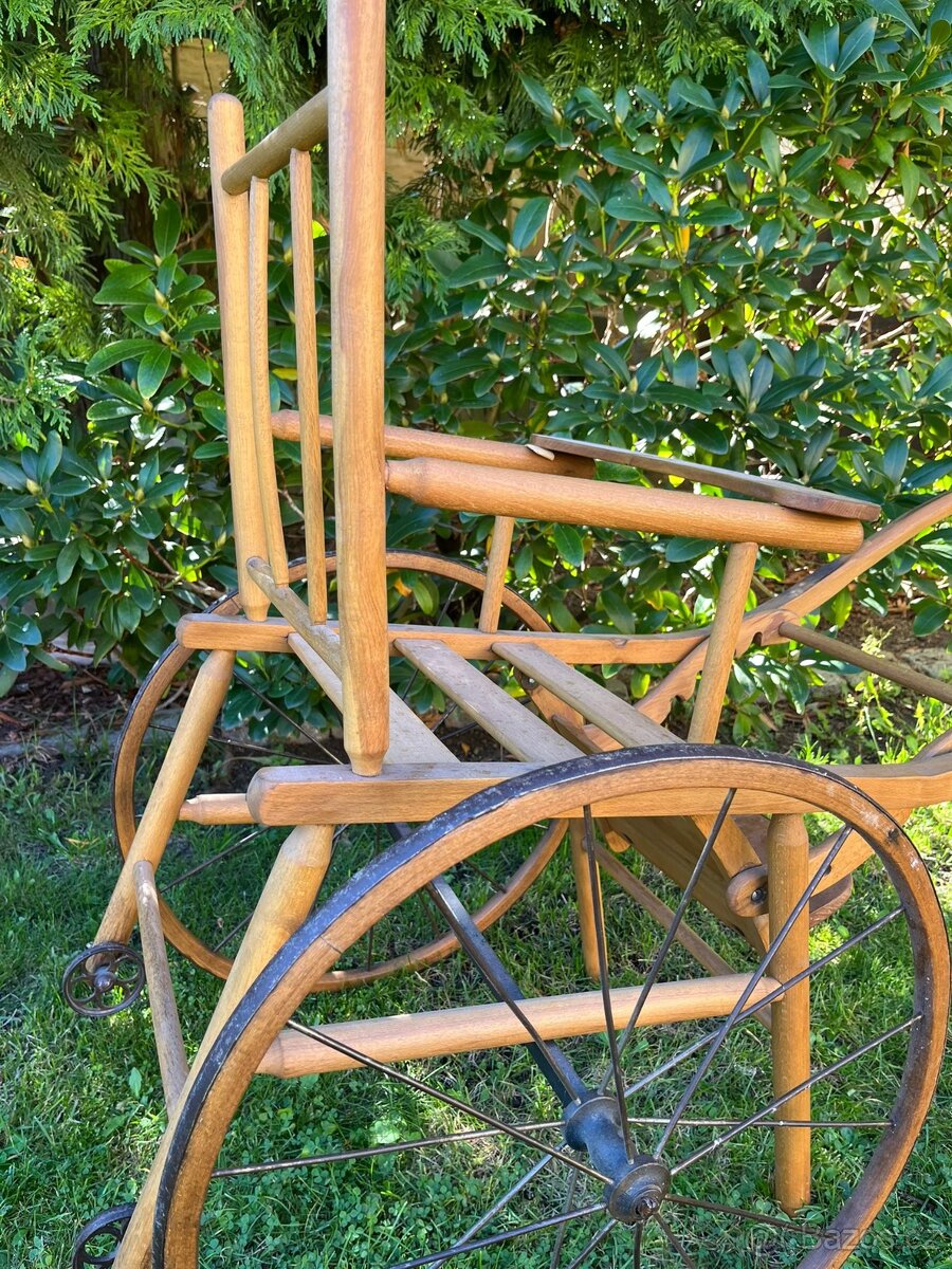 Starožitný kočárek pro dítě č. 1506 - 6