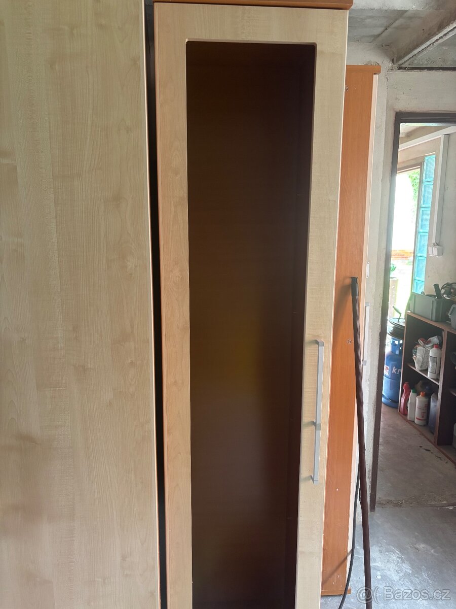 Šatní skříne - 6