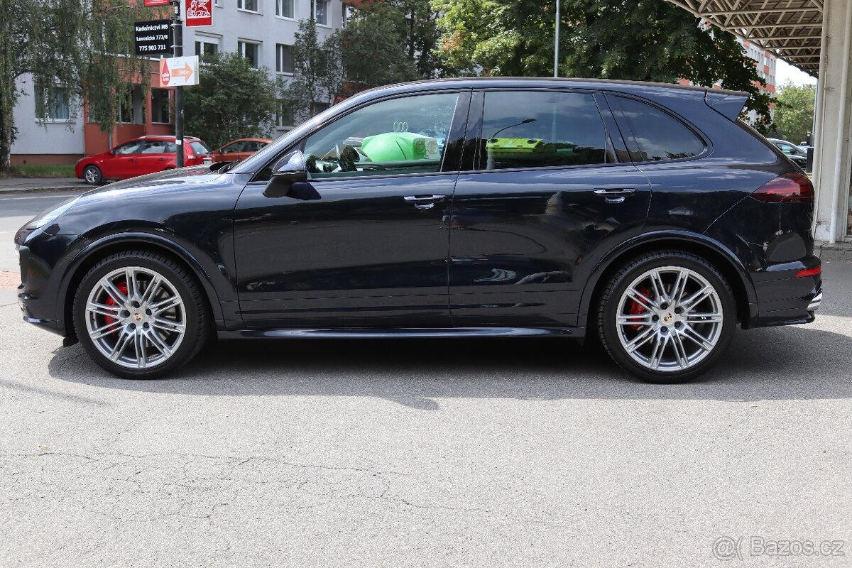 PORSCHE CAYENNE GTS 3.6 V6 BITURBO 324kW 4x4 - 6